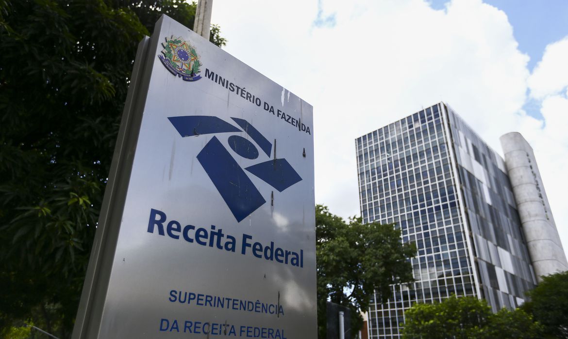 Inscrições para o concurso da Receita Federal terminam hoje às 16h