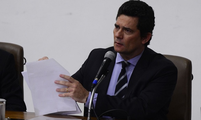 Sergio Moro pede demissão do Ministério da Justiça