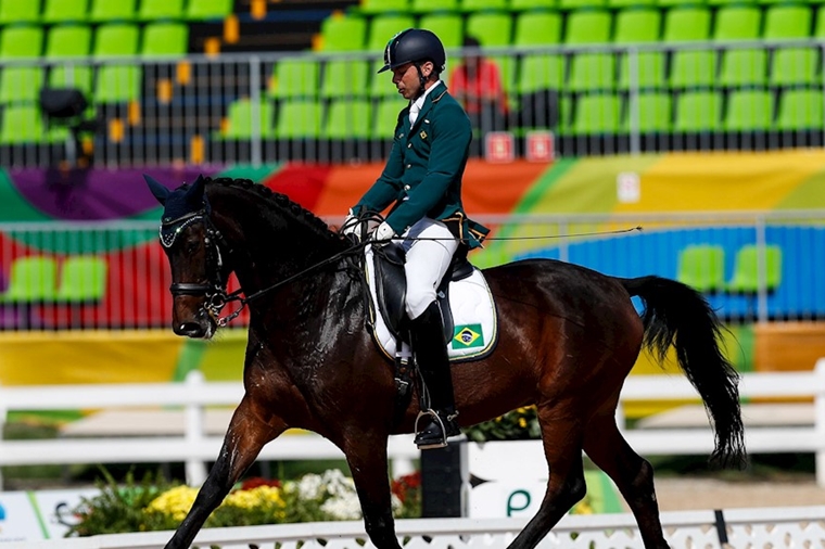 Federação Internacional de Hipismo destaca carreira do brasileiro Rodolpho Riskalla