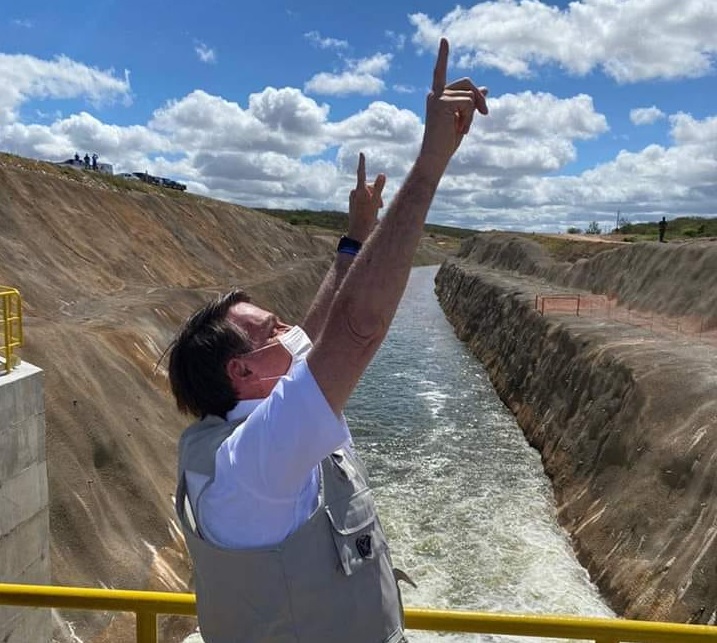 Águas do Rio São Francisco chegam ao Ceará