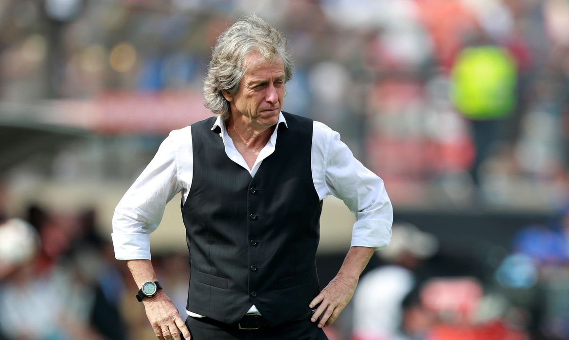 Flamengo anuncia saída do técnico Jorge Jesus