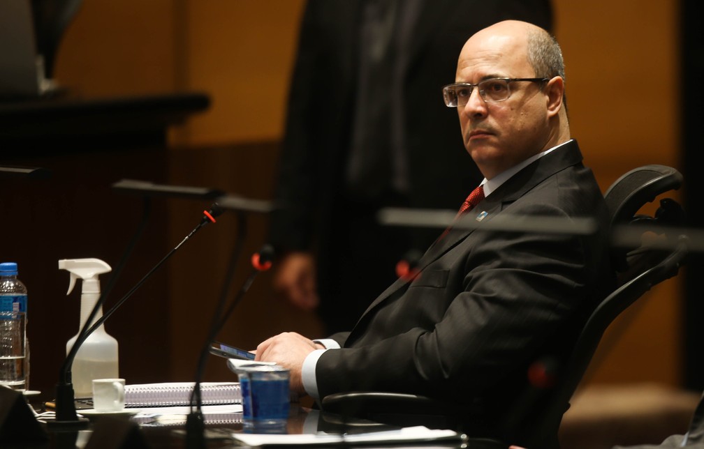 Tribunal aprova por unanimidade impeachment de Witzel, que fica inelegível por 5 anos