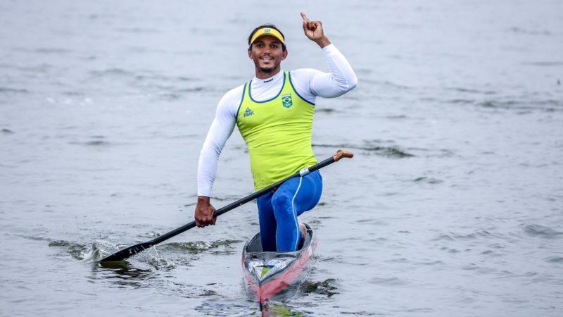 Isaquias Queiroz é ouro no C1 500m no Mundial do Canadá￼