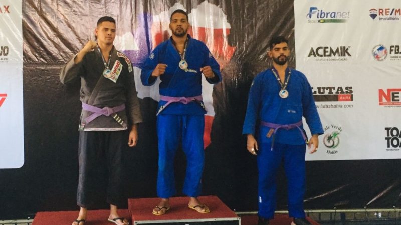 Iguaí: Geomaique Cardeal ganhando todas as lutas por finalização e foi um dos destaques do Campeonato Baiano de Jiu-Jitsu