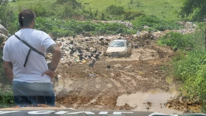 Polícia Civil de Iguaí recupera carros roubados