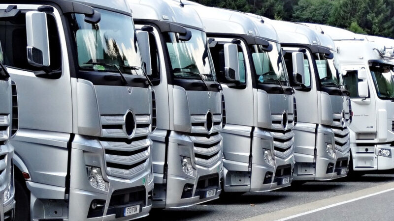 Como comprar caminhões no Rio de Janeiro: guia completo